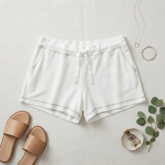 Tommy Bahama Pants - Tommy Bahama Lounge Shorts Womens Medium White Waffle Knit Coastal Beachy Sleep